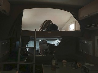 7.運転台上のベッド.jpg